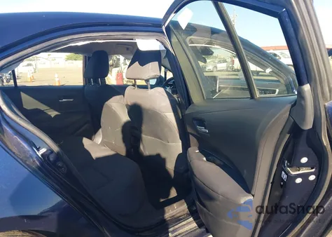 2021 Toyota Corolla Le z USA, uszkodzony, nr VIN JTDEPMAEXMJ168960